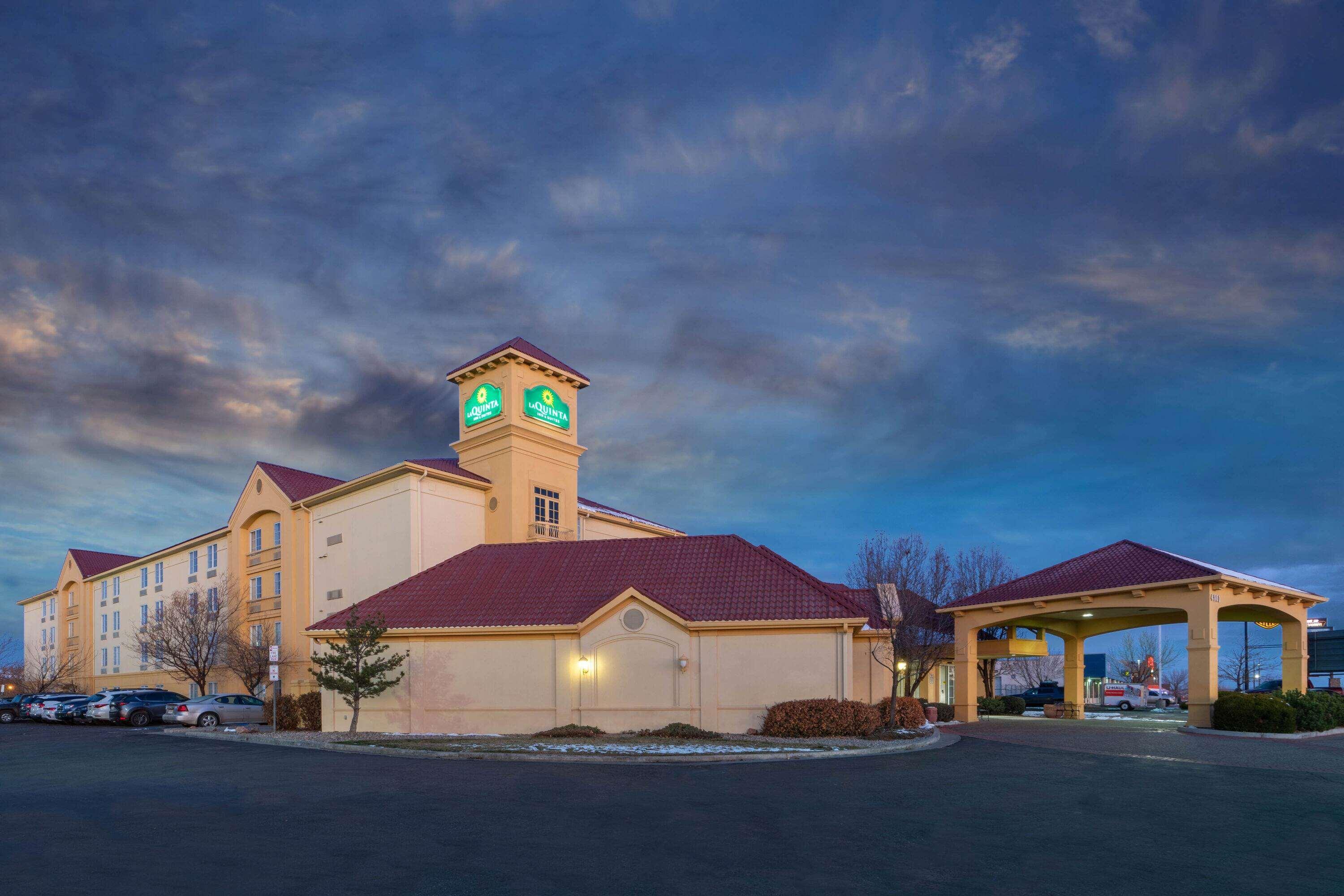 La Quinta By Wyndham Pueblo Exterior foto